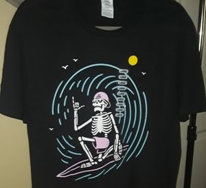 New Rad Skeleton Surfing T-shirt & FREE GIFT